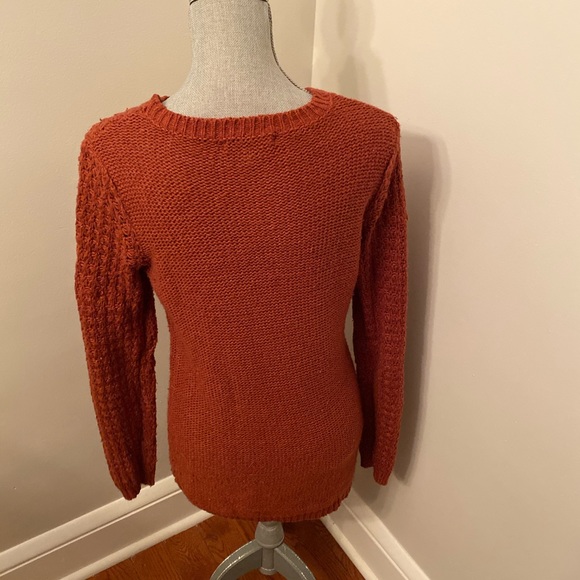 Burnt Orange longer length sweater - Picture 2 of 2